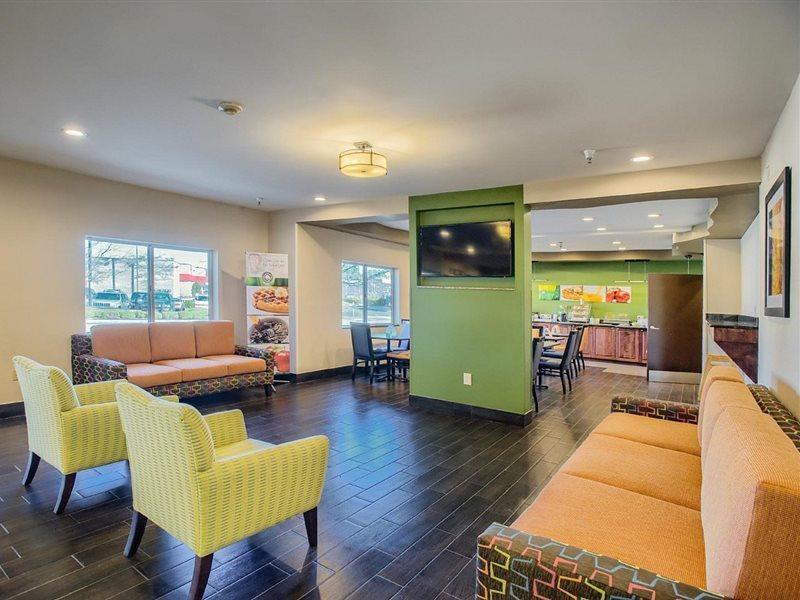 Quality Inn & Suites Birmingham - Highway 280 Eksteriør billede