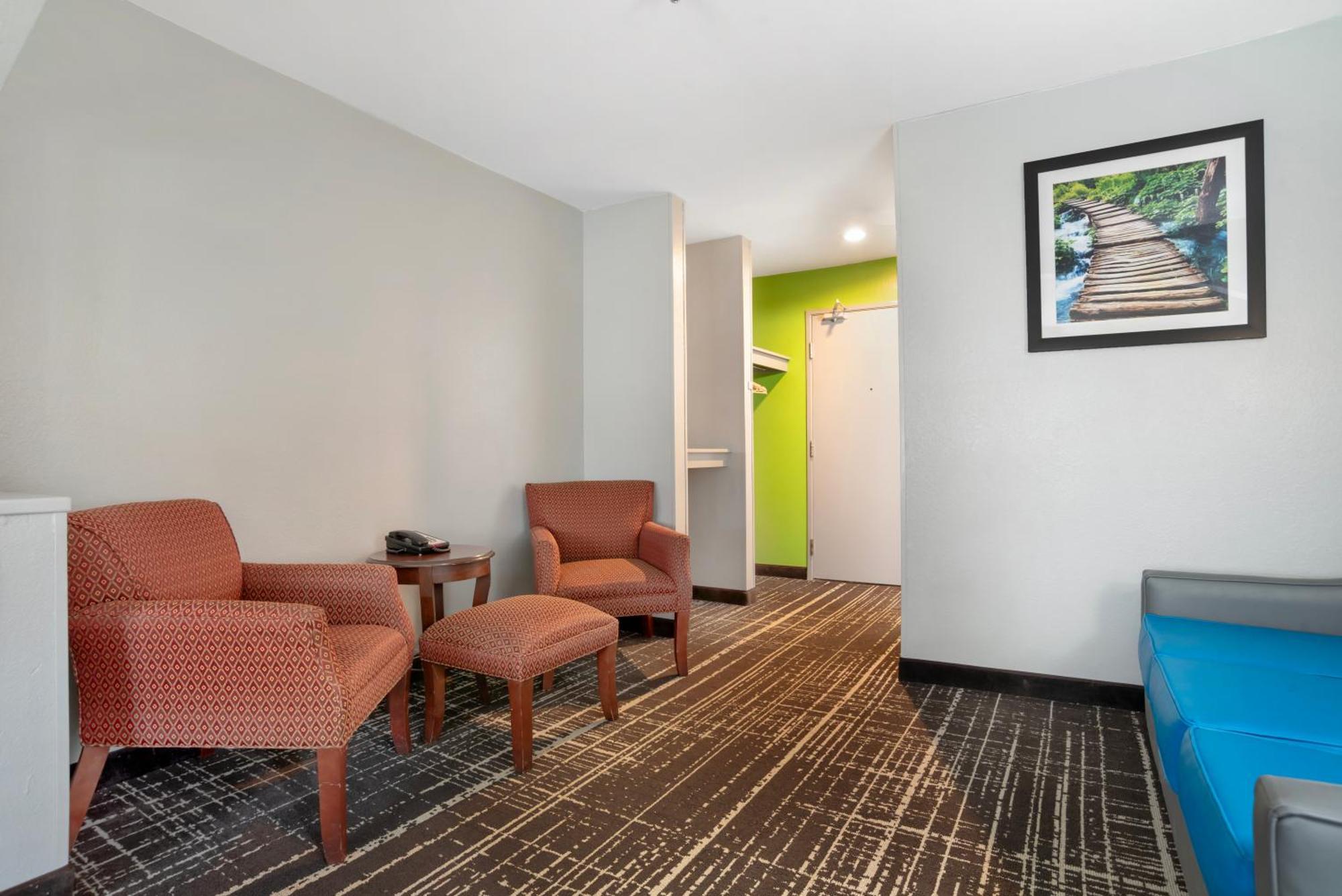 Quality Inn & Suites Birmingham - Highway 280 Eksteriør billede