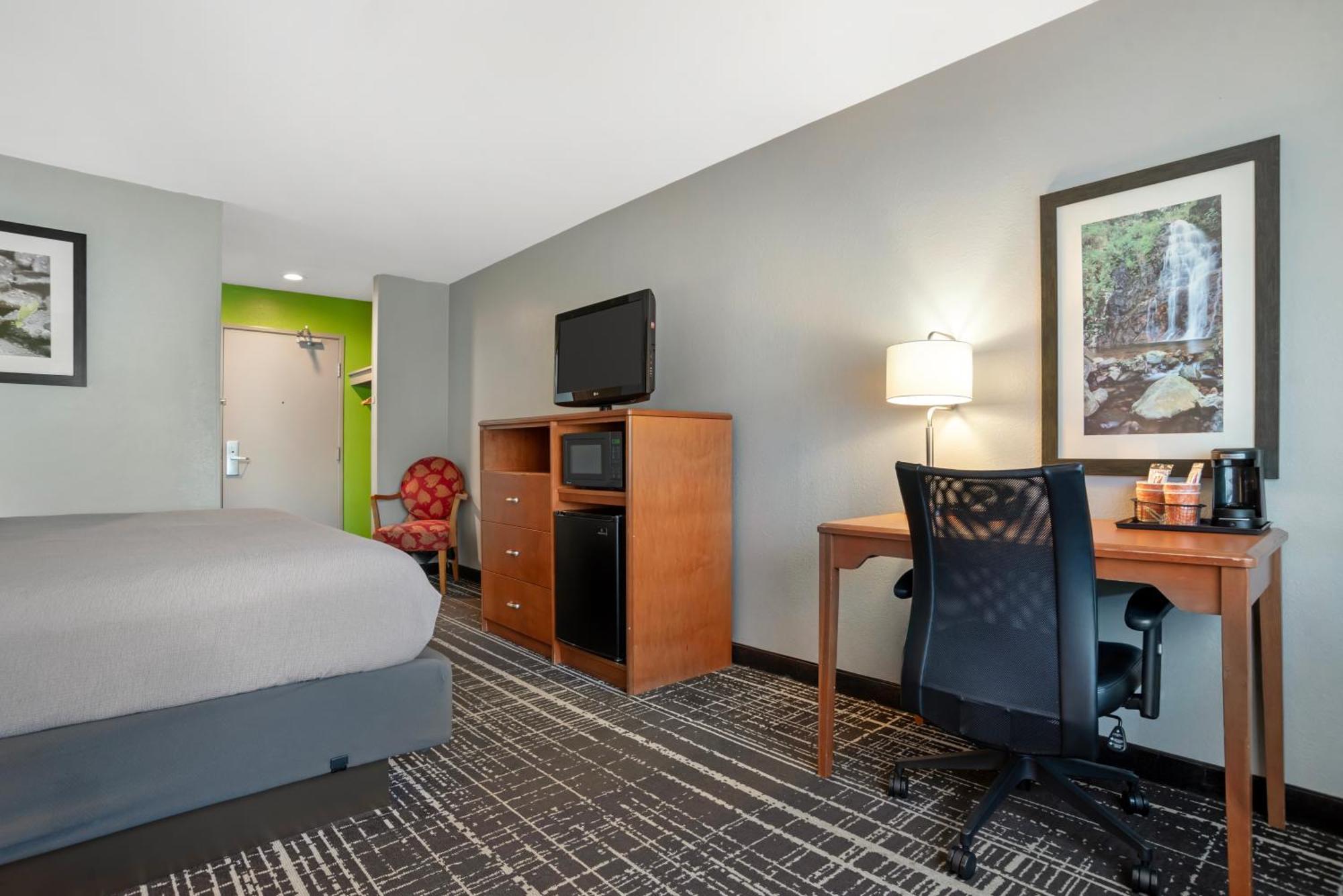 Quality Inn & Suites Birmingham - Highway 280 Eksteriør billede